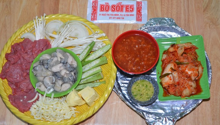 E5 - Bò Sốt Hàu & Lẩu Gà Tiềm