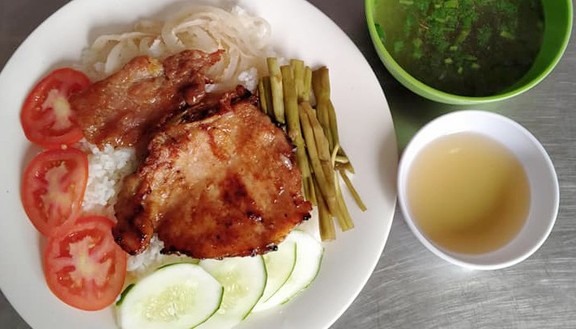 Quán Nguyên - Cơm Tấm & Bún Thịt Nướng