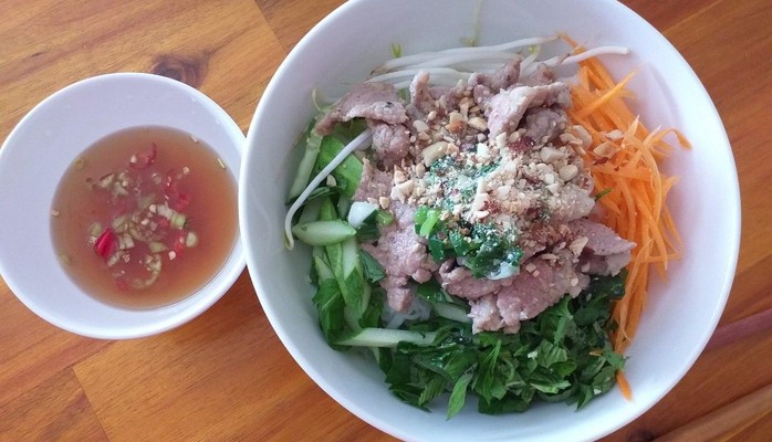 Anh Thư - Bún Riêu & Bún Thịt Xào