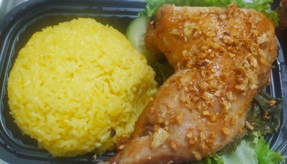 Cơm Đảo Xanh - Gà Quay  & Bún Trộn