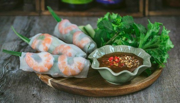 Dì Đào - Gỏi Cuốn & Phá Lấu Bò