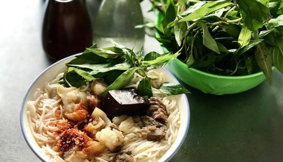 Bún Bò Rau Răm