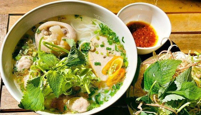 Bún Mọc Hương Lê