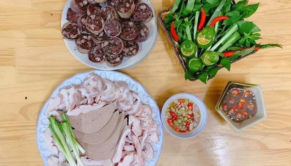 Cháo Lòng & Lòng Luộc Đặc Biệt