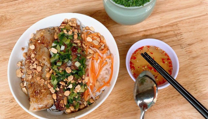 Cô Ba Sài Gòn - Bún Thịt Nướng
