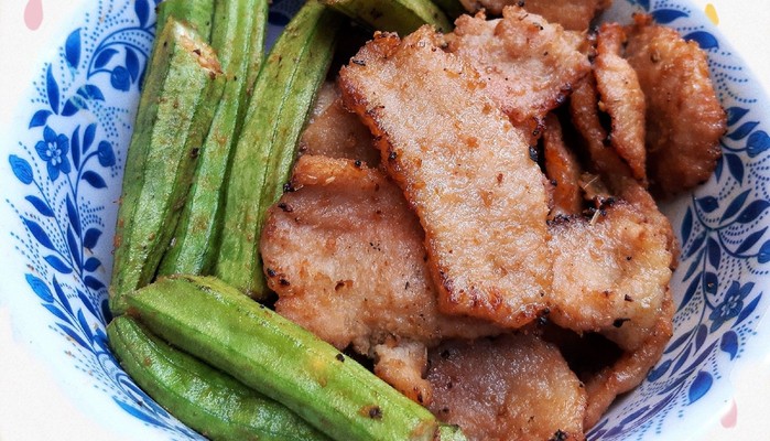 Vú Heo Chiên Kỳ Kỳ