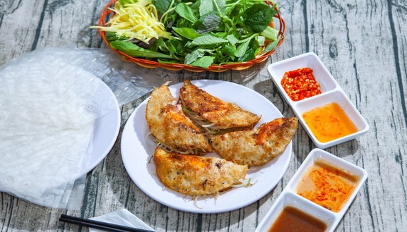 Bánh Xèo Cô Bốn