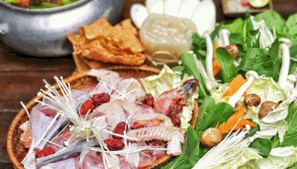 Lẩu Quang Anh