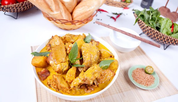 Cà Ri Ba Chị Em