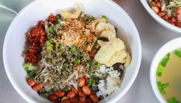 Nhà Bé - Cơm, Bún & Mì Hến