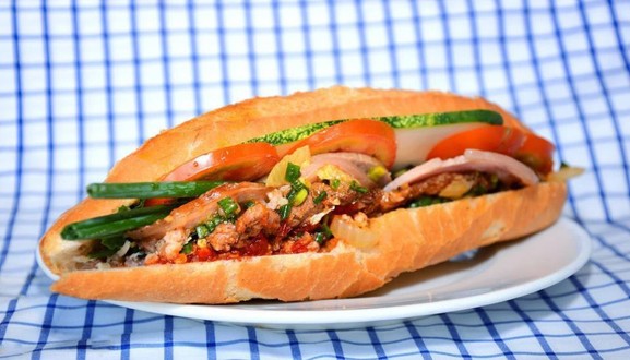 Bánh Mì Quảng Nam - Vân