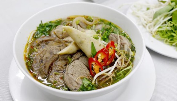 Bún Bò Huế Cô Cúc