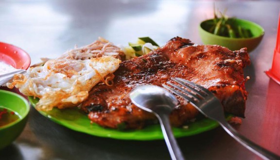 Cơm Tấm & Cơm Gà Xối Mỡ Hồng Phát