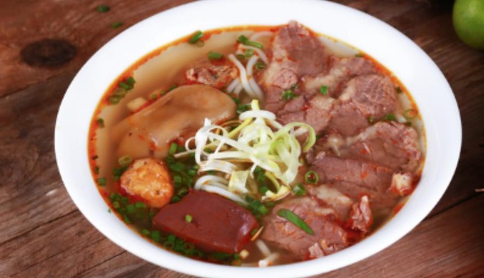 Bún Bò Xứ Huế O Thương
