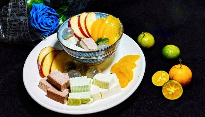 Nàng Khúc Bạch