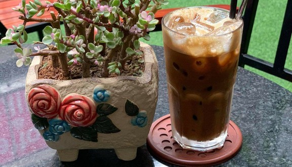 Smile - Coffee & Juice