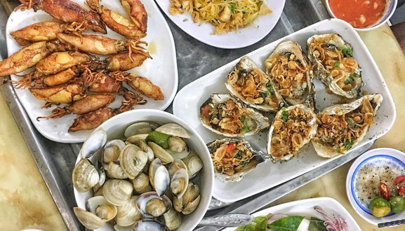 Hàu, Ốc & Ăn Vặt - Khương Đình