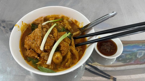 Có Mì Ăn - Hủ Tiếu Mì Sa Tế