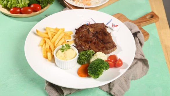 Funny Beef - Spaghetti & Beefsteak - Nguyễn Tri Phương