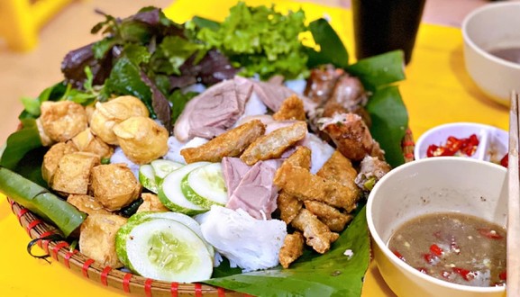 Bún Đậu Cô By - Đê La Thành Nhỏ