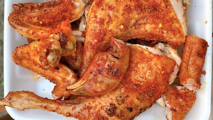 Trạm 66 - Gà Ta Nướng Cơm Lam - Cách Mạng Tháng 8