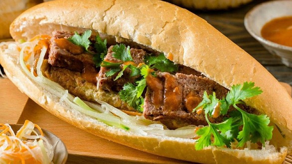 Bánh Mì Giang Phương - Trung Phụng
