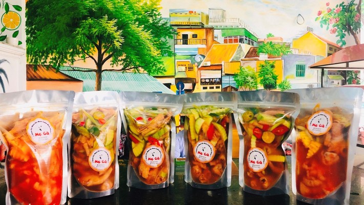 Chân Gà Mẹ Cá - Mỳ Cay & Mỳ Trộn