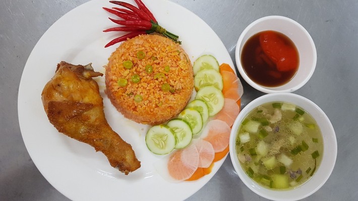 Cơm Gà 302