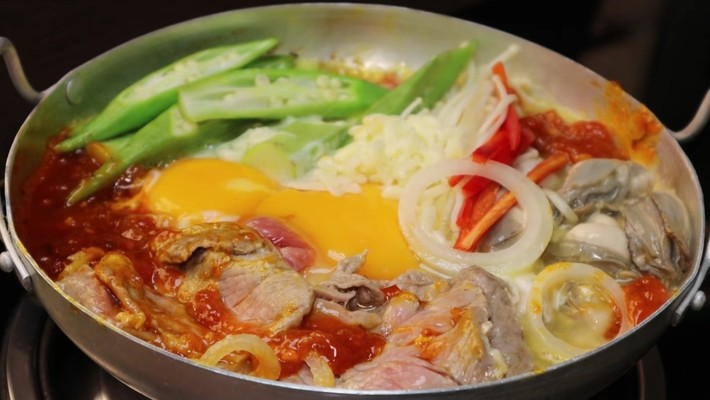 LaLa Quán - Mì Gà, Cơm Gà & Lẩu Bò