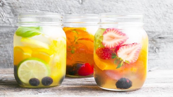 Corner - Tea & Juices