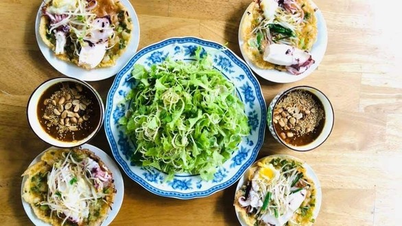 Hoa Đô - Bánh Tôm - Bánh Mực - Phạm Thị Liên