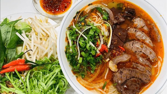 Cô Hường - Bún Bò & Bò Kho
