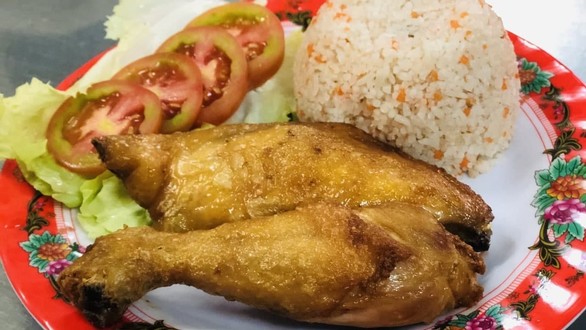 Cơm Gà Xối Mỡ Thành Ký