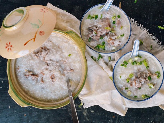 Cháo Sườn Đặc Biệt - Nữ Dân Công