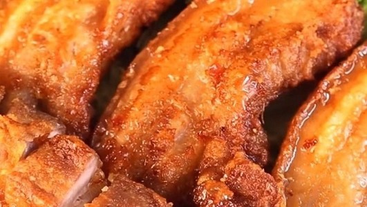 Gà Nướng Mắm Nhĩ Ngọc Lan