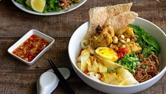 Mì Quảng Đại Lộc - Huyền Quang