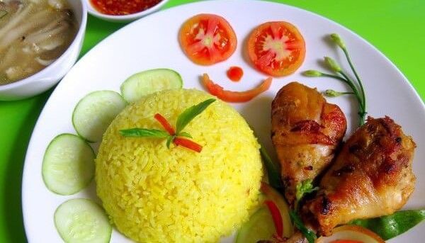 Cơm Gà Lee Khánh
