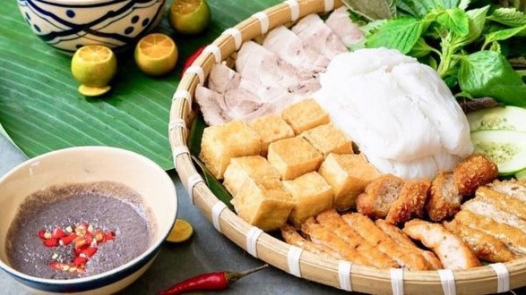 Bún Đậu Mắm Tôm Bếp Út Ái