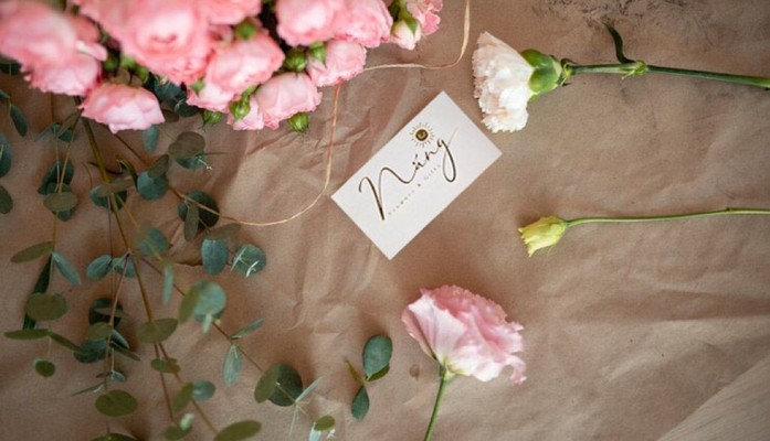 TIỆM HOA CỦA NẮNG