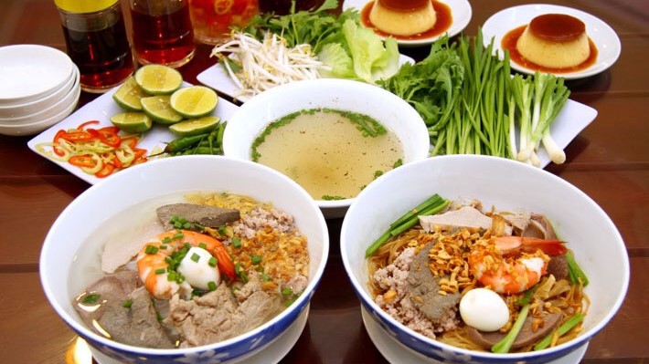 Hủ Tiếu Nam Vang & Hủ Tiếu Mực HÂN HÂN (96 Cũ) - Phạm Văn Thuận