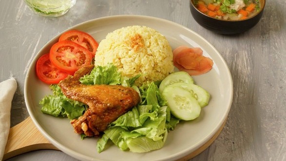 Cơm Gà Xối Mỡ 133 - Phạm Huy Thông