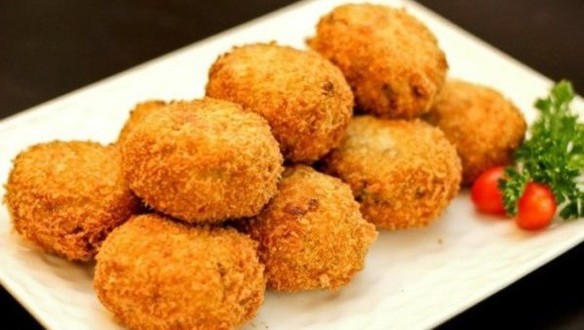 Tiệm Bánh Gà Tuli