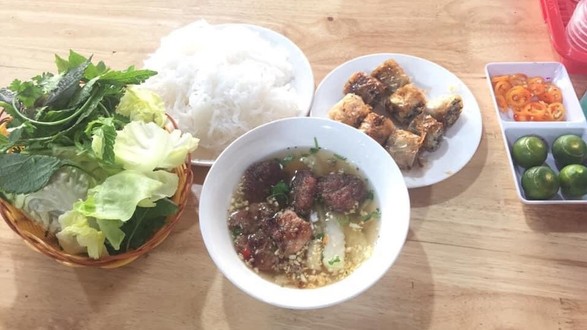 Bún Chả Hùng 83