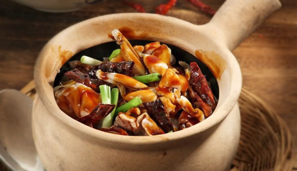 TIAN EN Restaurant - Cháo Ếch & Gà Rán Trứng Muối ở Quận 4, TP. HCM ...
