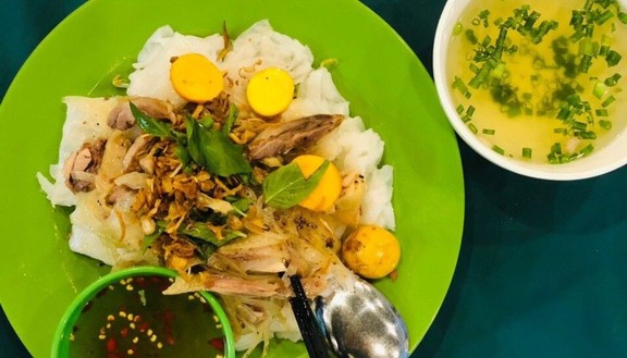 Bánh Ướt Lòng Gà Minh - Kha Vạn Cân