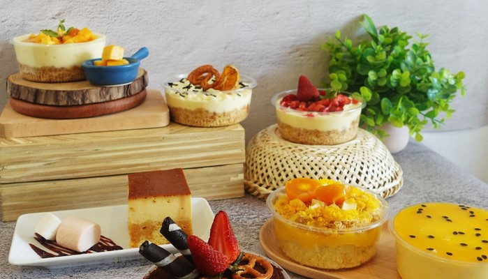 Bin Nguyen Coffee Cake & Tea
