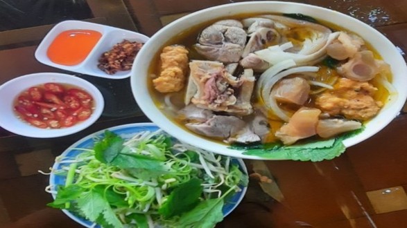 Bún Bò Gốc Huế - Minh 1981