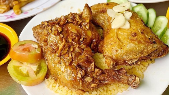 Quán 252 - Cơm Chiên & Cơm Gà Xối Mỡ - Cao Thắng