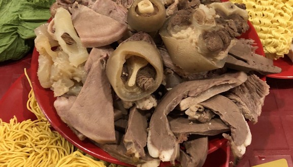 Lẩu Bò 139 - Lê Trọng Tấn