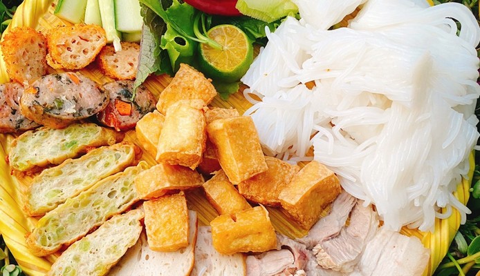 Ben Ben - Bún Đậu Mắm Tôm